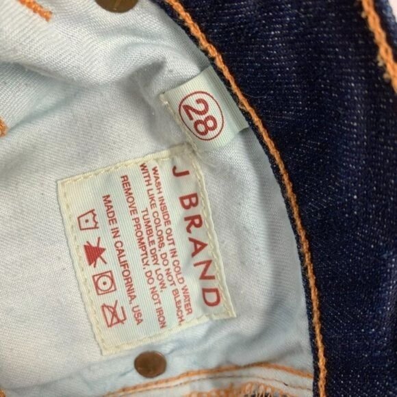 J Brand Womens Bootcut Jeans Size 28 Dark Wash Denim Made In USA - Picture 5 of 9